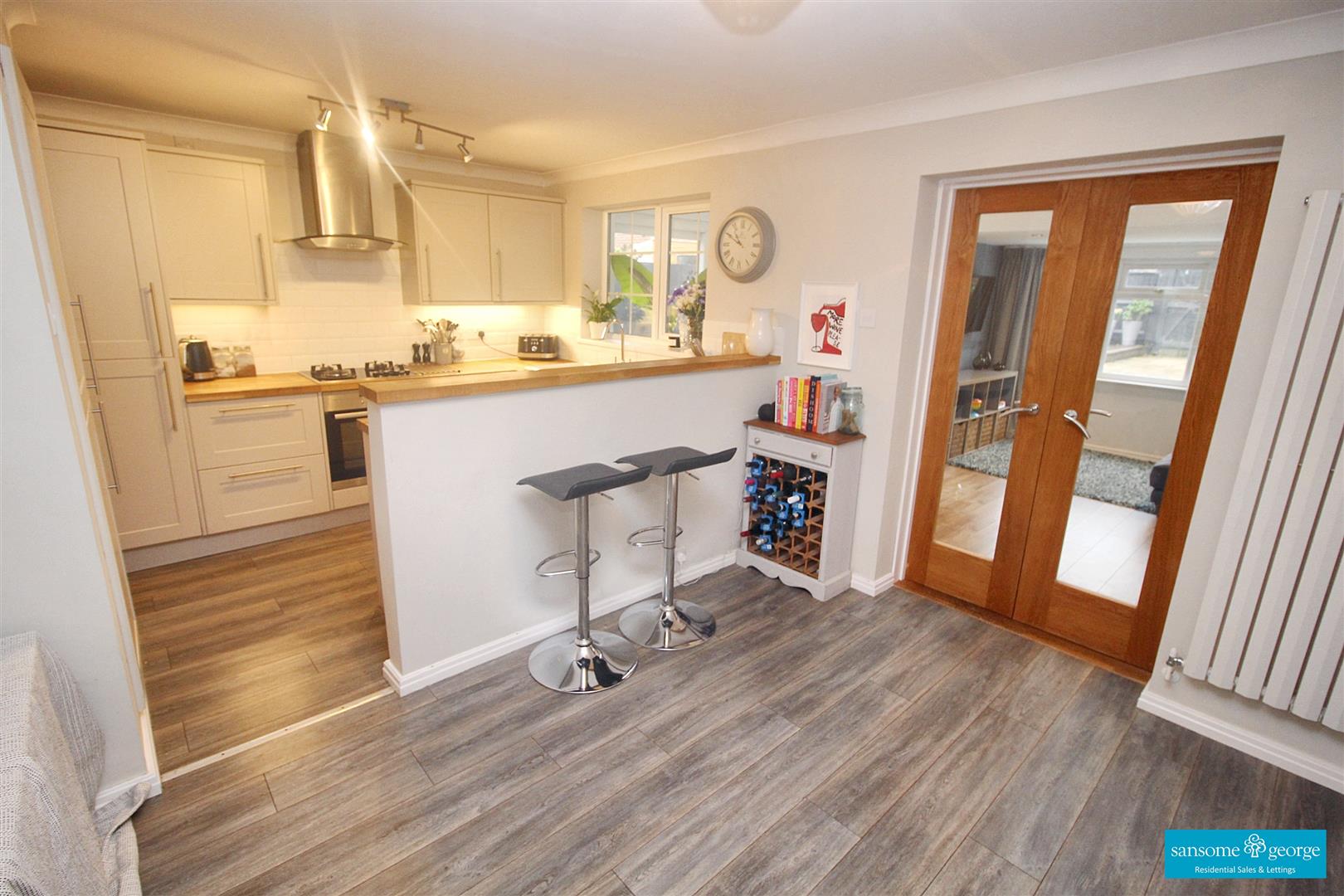 3 bed property in Minton Close, Tilehurst